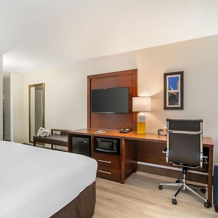 Comfort Inn Charlotte Airport Uptown Eksteriør bilde