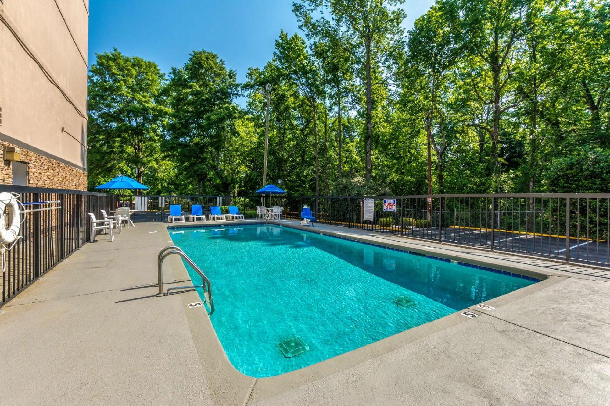 Comfort Inn Charlotte Airport Uptown Eksteriør bilde