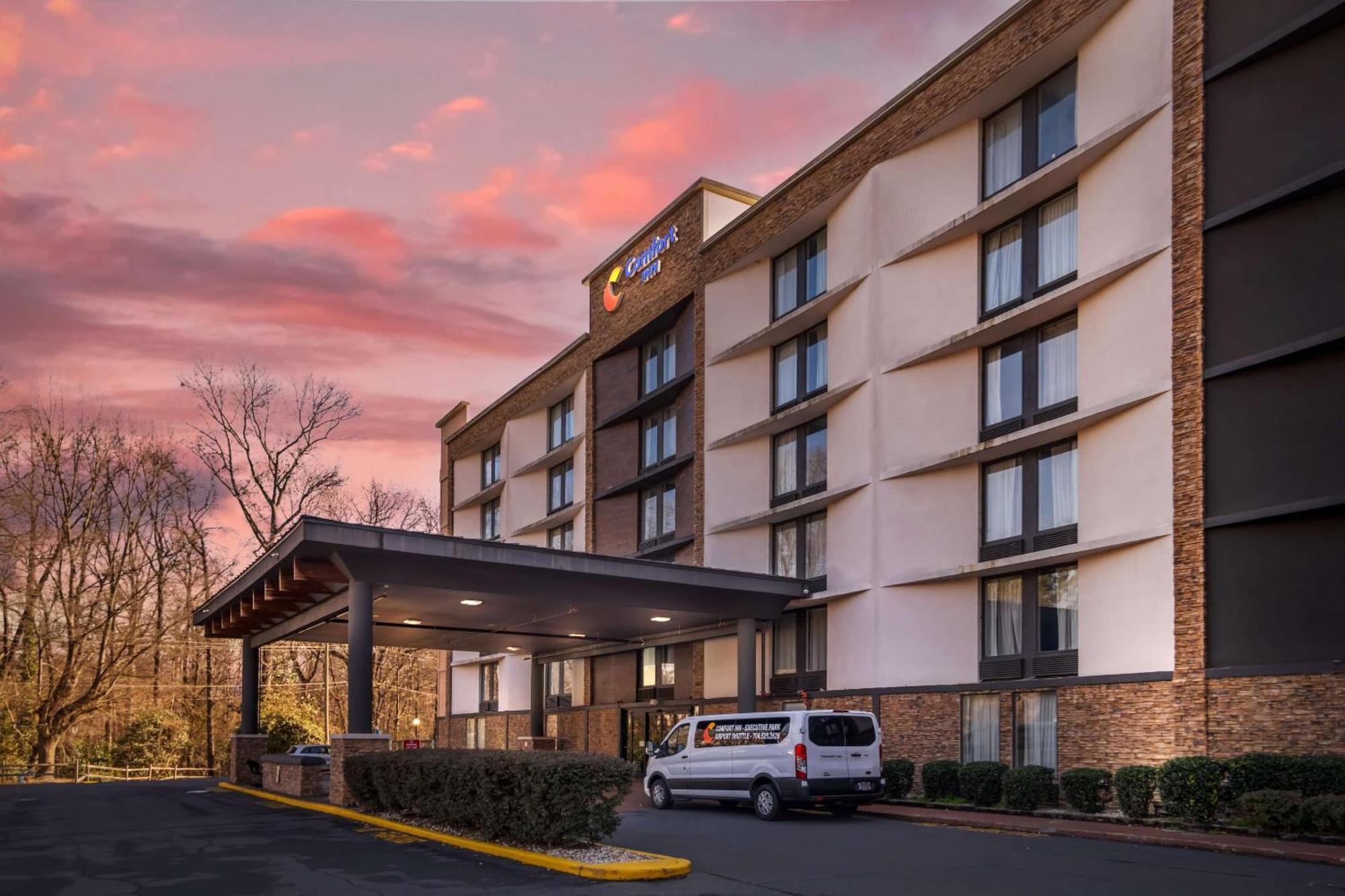 Comfort Inn Charlotte Airport Uptown Eksteriør bilde