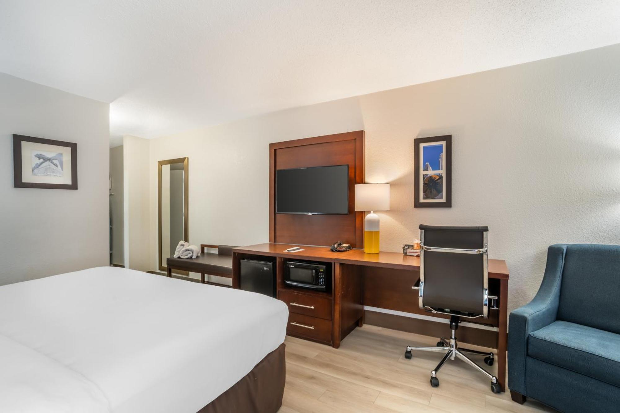 Comfort Inn Charlotte Airport Uptown Eksteriør bilde